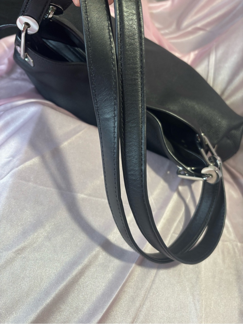 Michael Kors Black Pebbled Leather Shoulder Bag with Silver Hardware - Picture 3 of 10